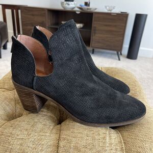 Lucky Brand Women Powe Ankle Booties Boots Sz 10 M Side Cut Back Zip Block Heel